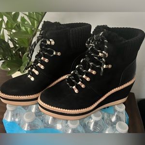 NWOT Size 7 black Kate Spade booties/wedges